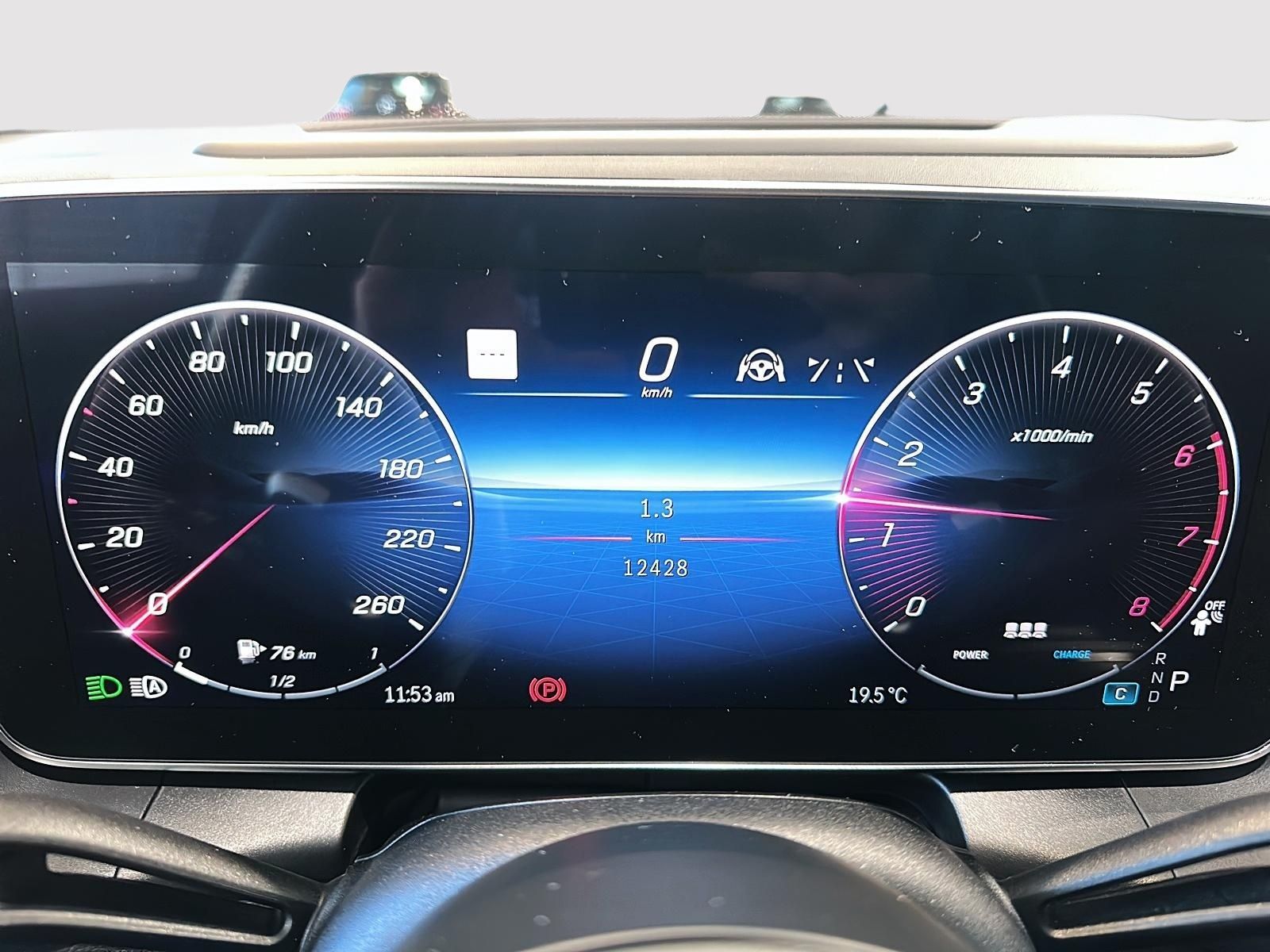 Photo 2023 Mercedes-Benz GLC300 4MATIC SUV #6