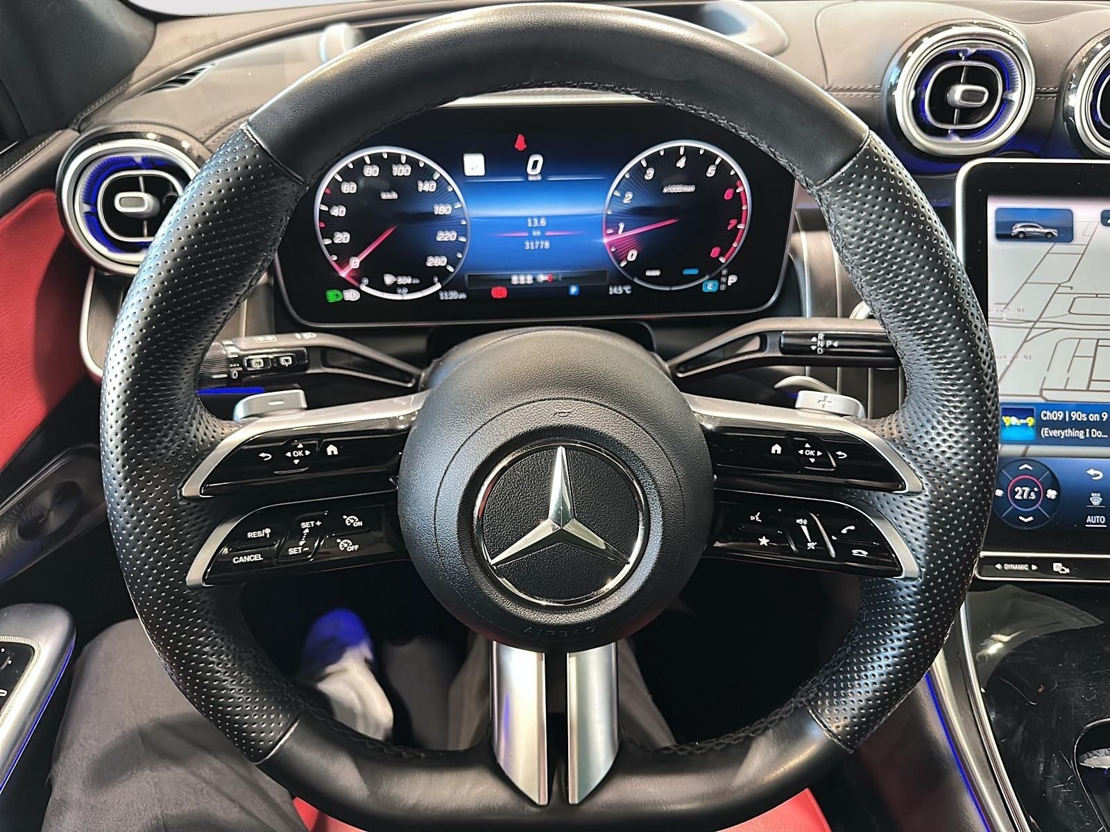 Photo 2023 Mercedes-Benz GLC300 4MATIC SUV #8