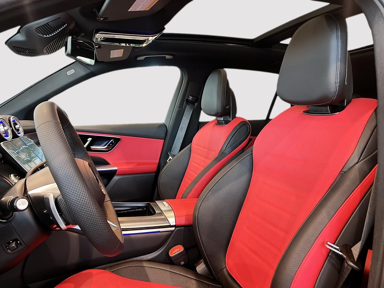 2026 Mercedes Benz GLC 300 4MATIC photo 4