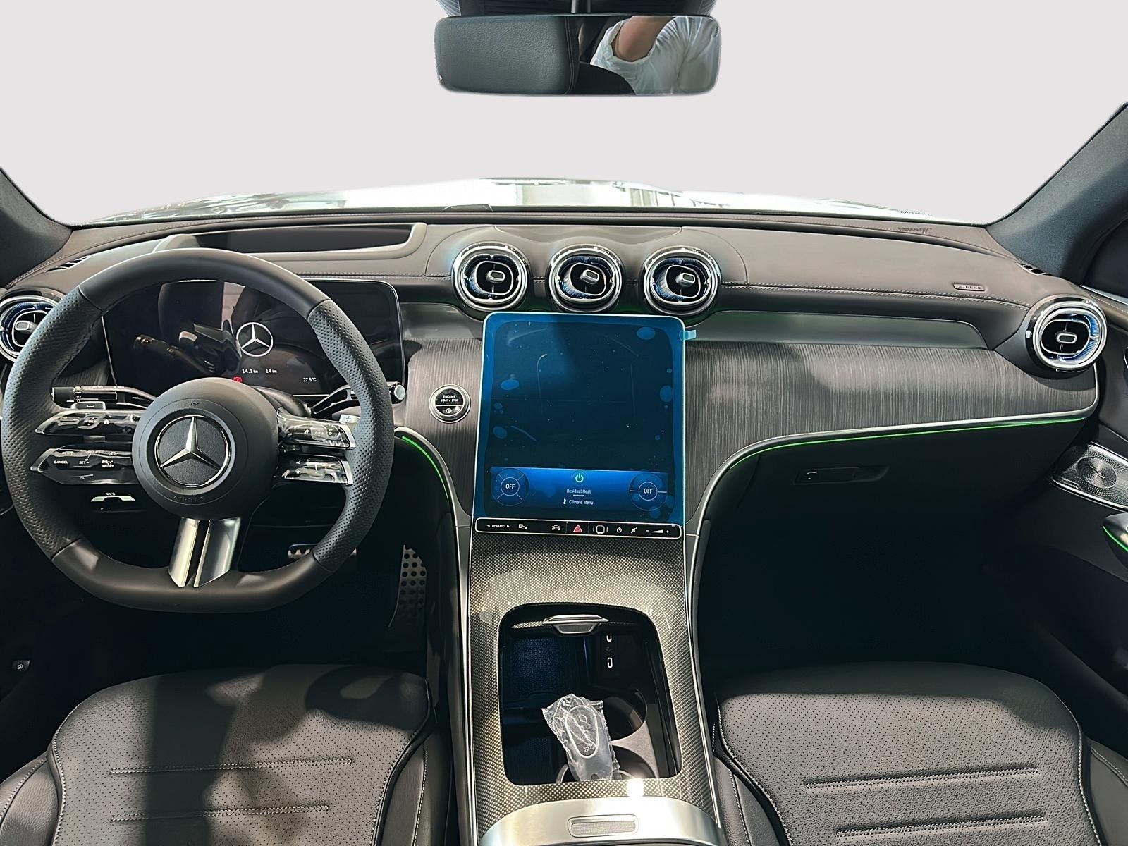 Photo 2027 Mercedes-Benz GLC 300 4MATIC Coupe #5