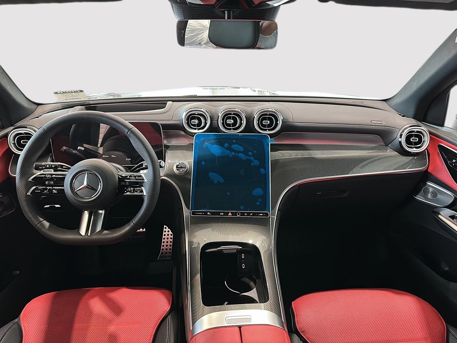 Photo 2027 Mercedes-Benz GLC 300 4MATIC SUV #5