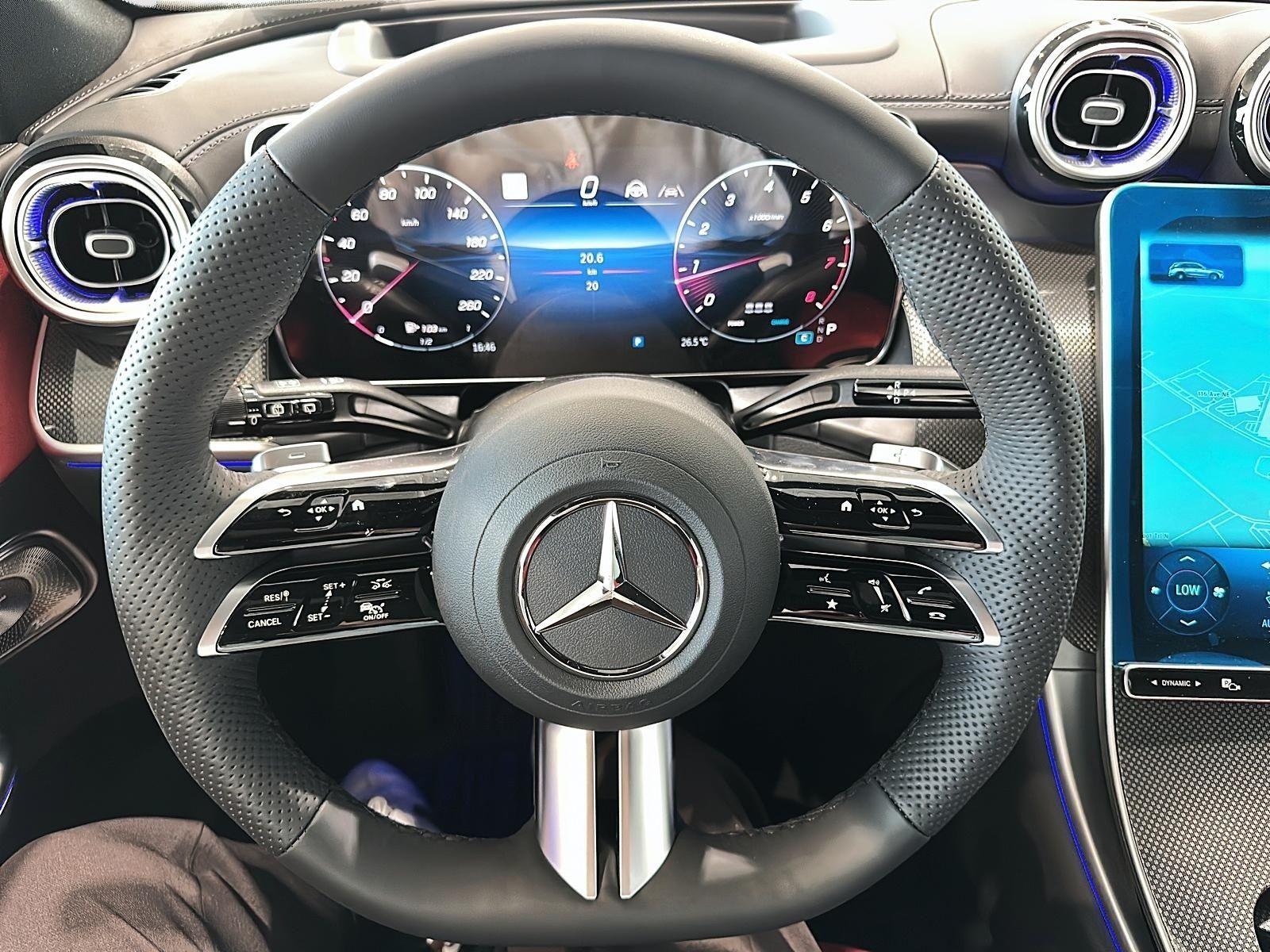Photo 2027 Mercedes-Benz GLC 300 4MATIC SUV #8