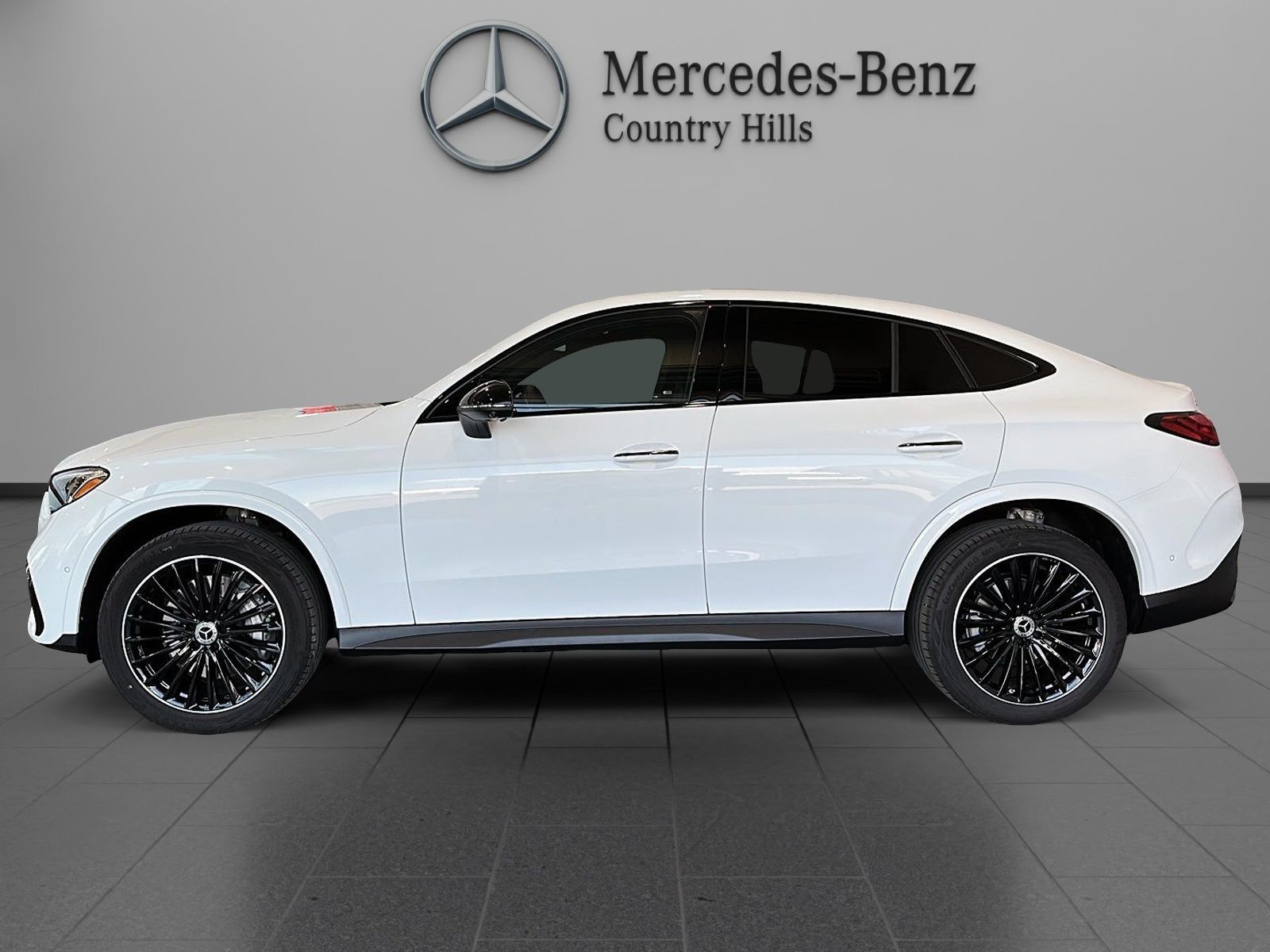 Photo 2027 Mercedes-Benz GLC 300 4MATIC Coupe #2