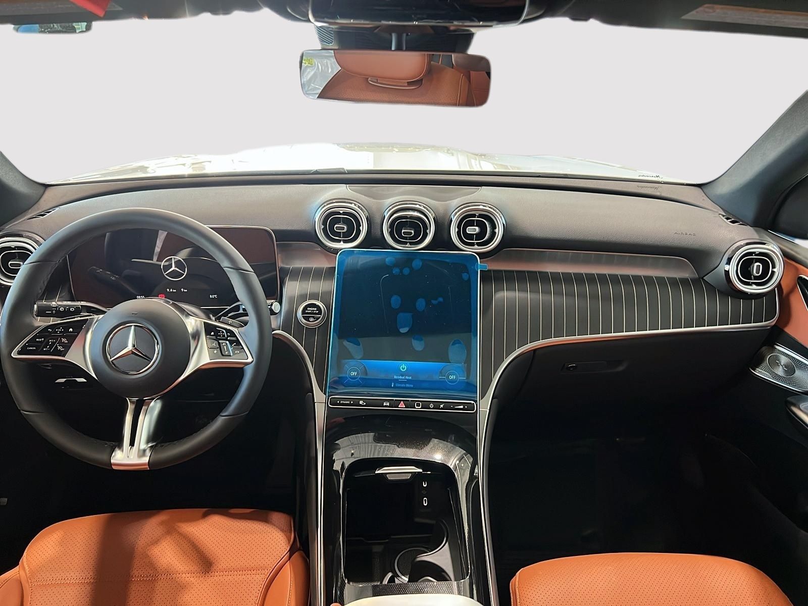 Photo 2027 Mercedes-Benz GLC 300 4MATIC SUV #5