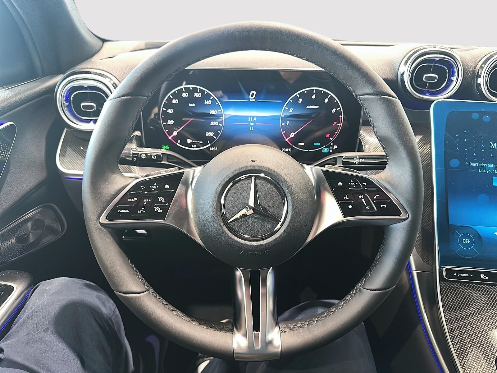 Photo 2027 Mercedes-Benz GLC 300 4MATIC SUV #8