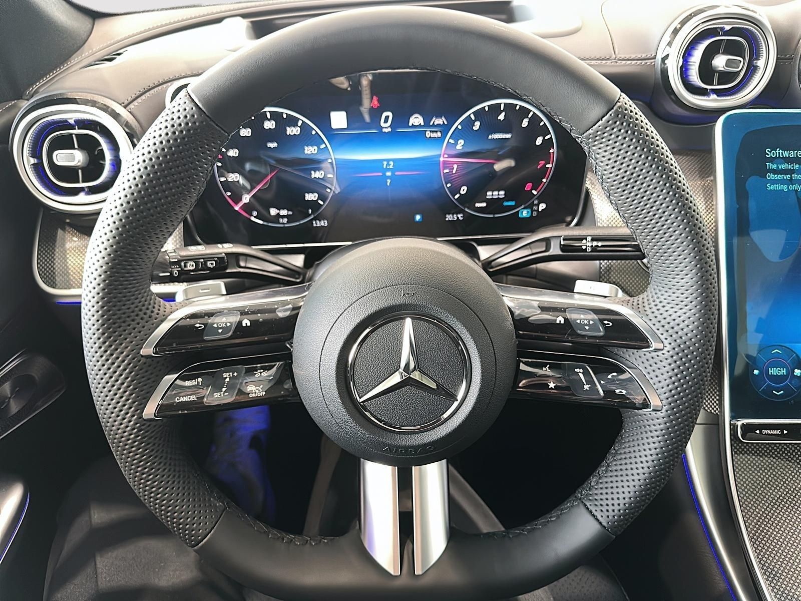 Photo 2027 Mercedes-Benz GLC 300 4MATIC SUV #8