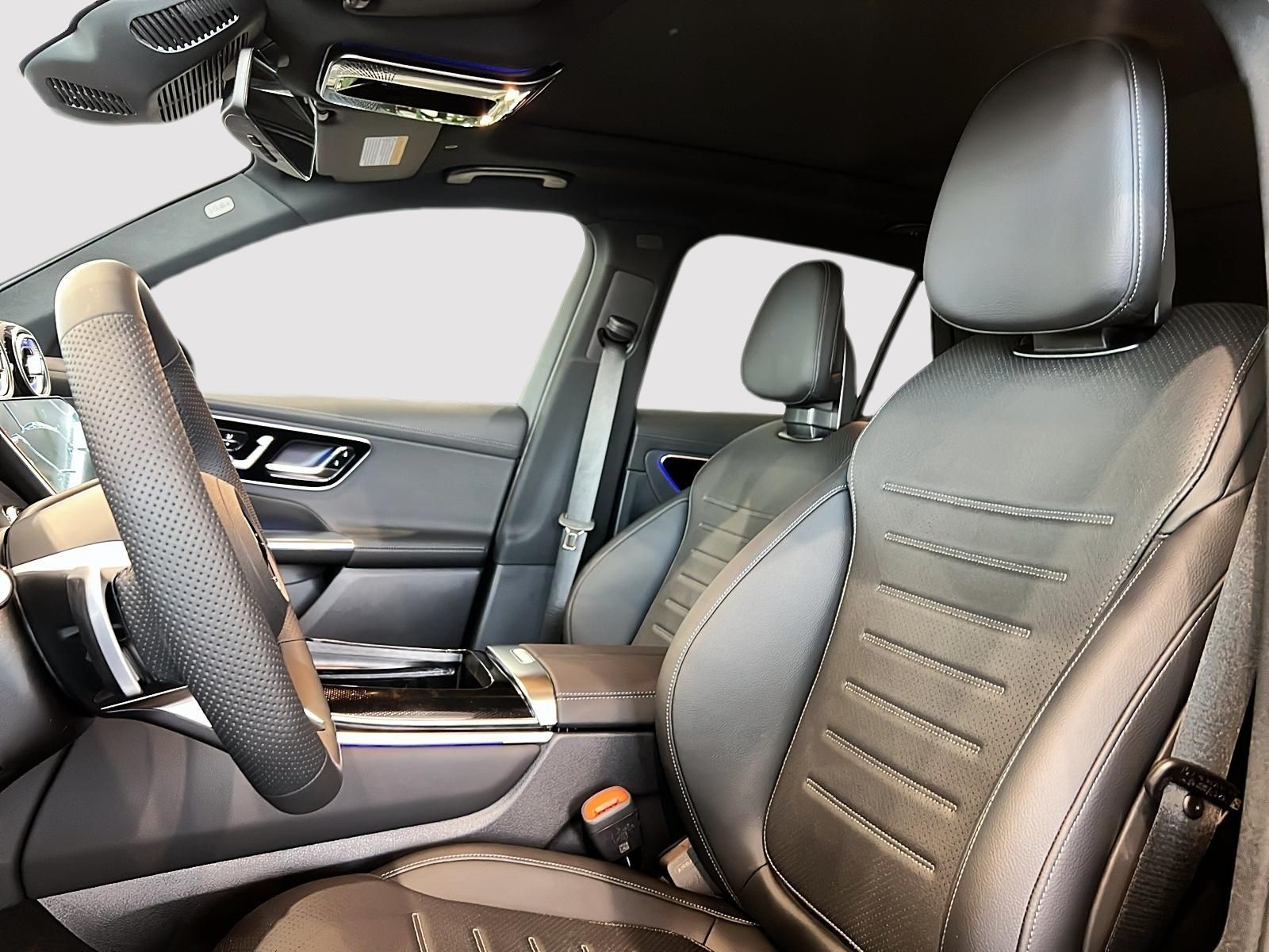 2026 Mercedes Benz GLC 350e 4MATIC photo 3