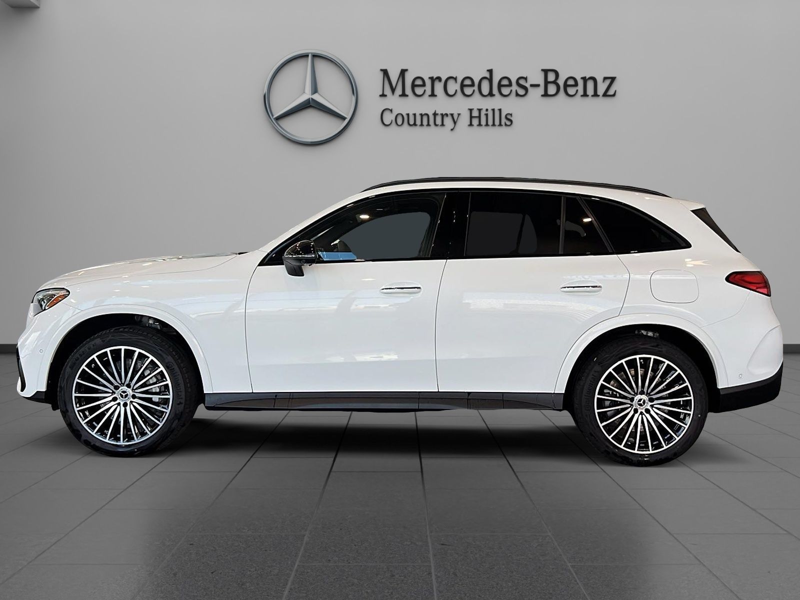 2026 Mercedes Benz GLC 350e 4MATIC photo 2