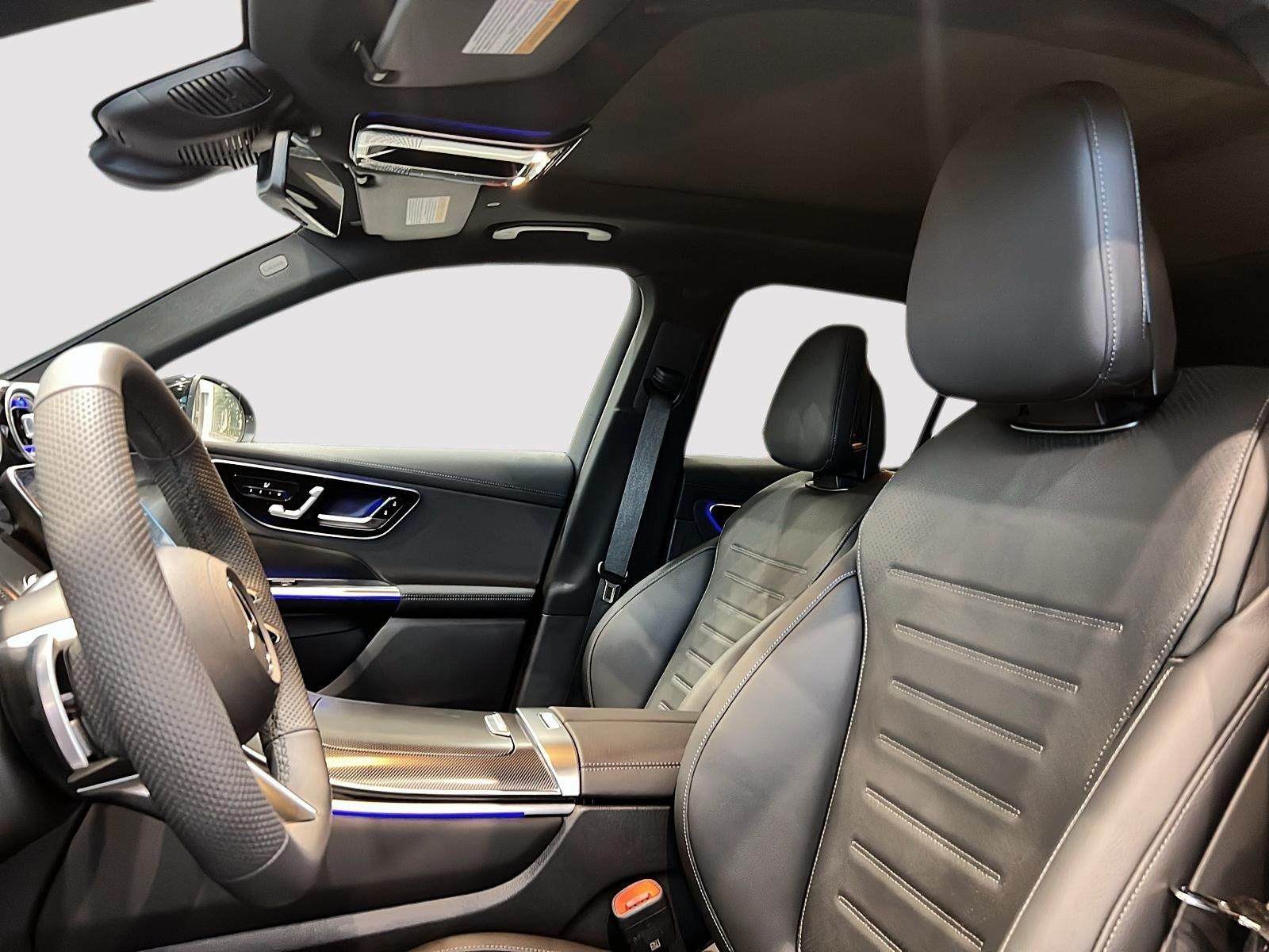 2026 Mercedes Benz GLC 350e 4MATIC photo 3