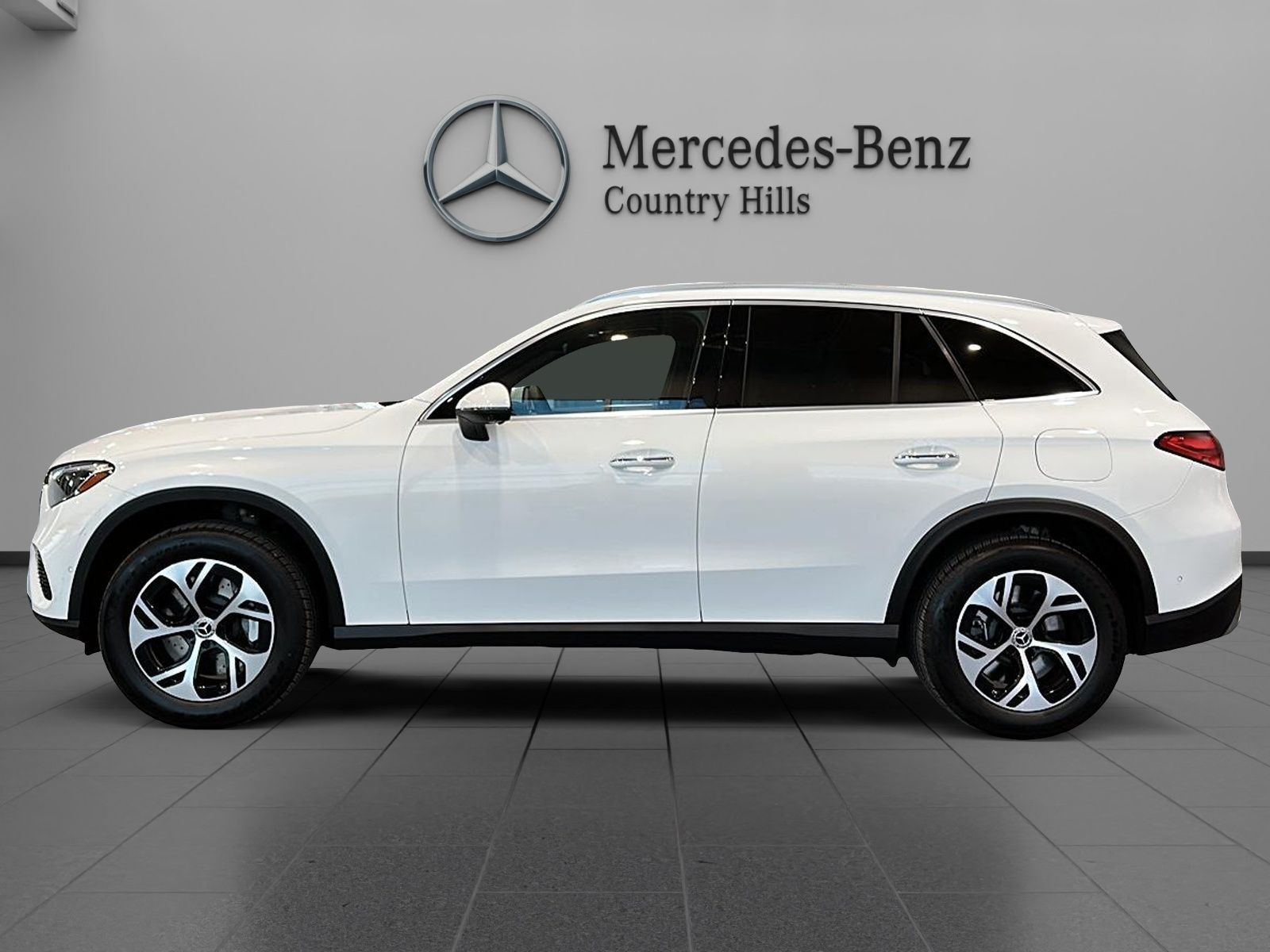 Photo 2026 Mercedes-Benz GLC350e 4MATIC SUV #2