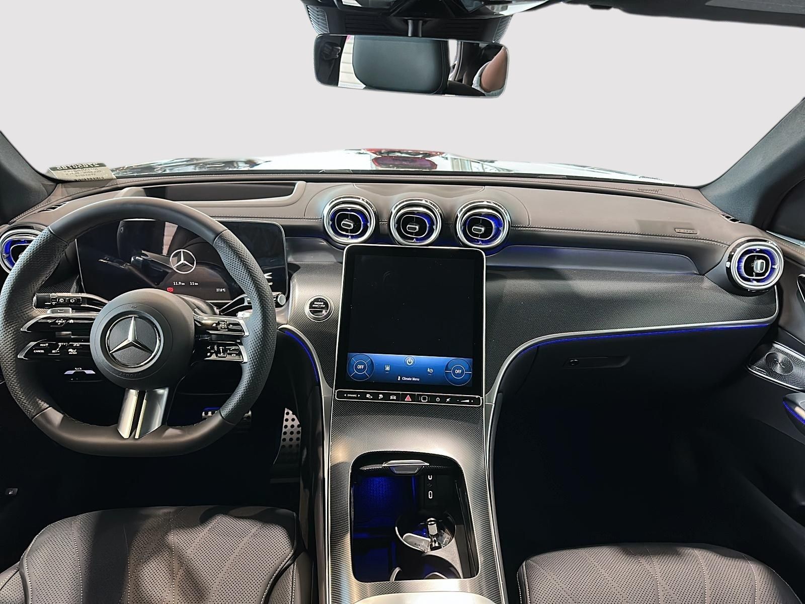 Photo 2027 Mercedes-Benz GLC 350e 4MATIC SUV #5