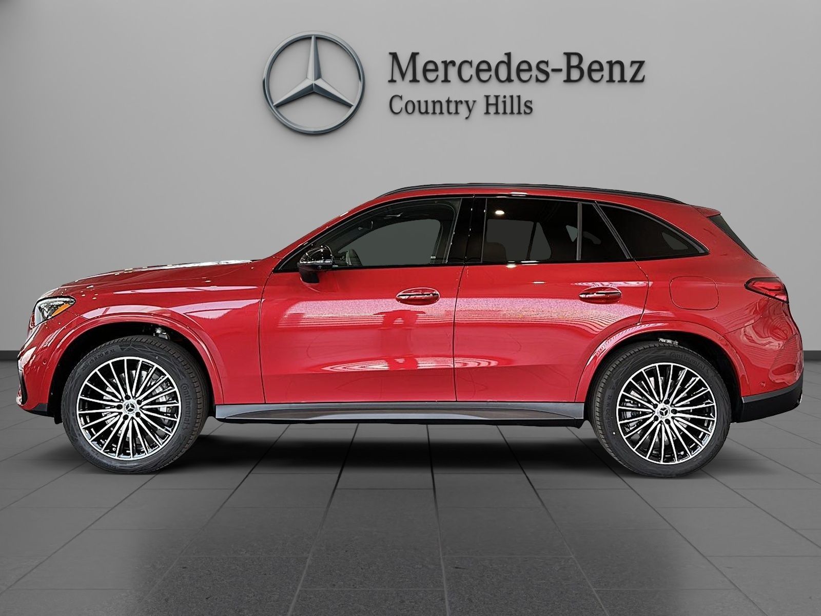 Photo 2027 Mercedes-Benz GLC 350e 4MATIC SUV #2