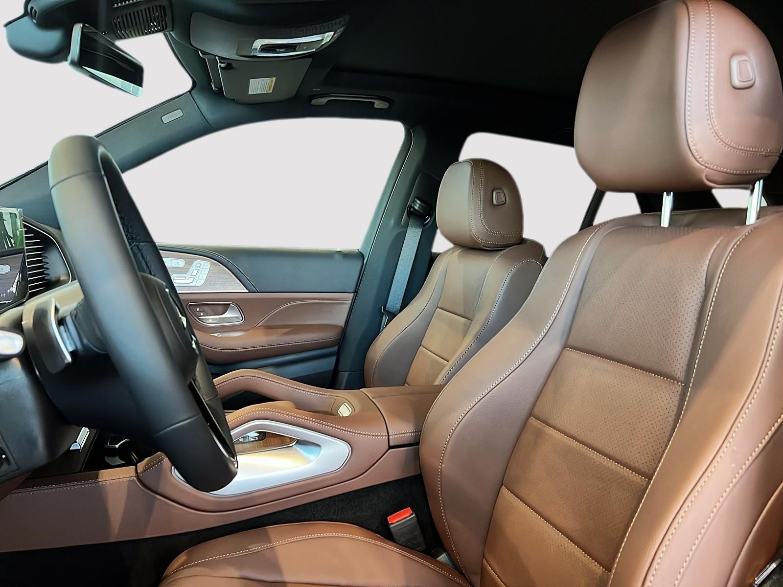 2026 Mercedes Benz GLE 450 4MATIC photo 3