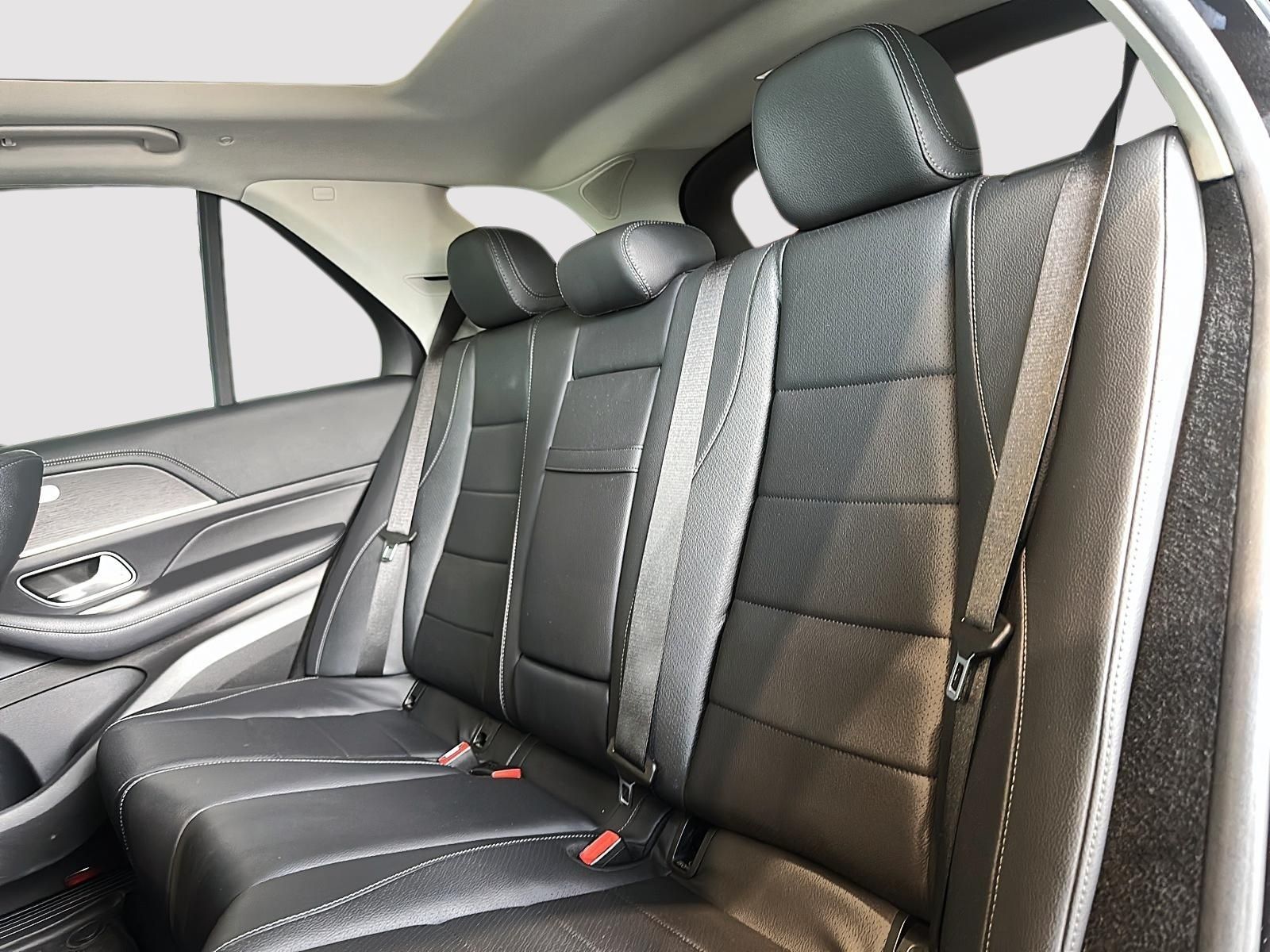 Photo 2020 Mercedes-Benz GLE350 4MATIC SUV #4