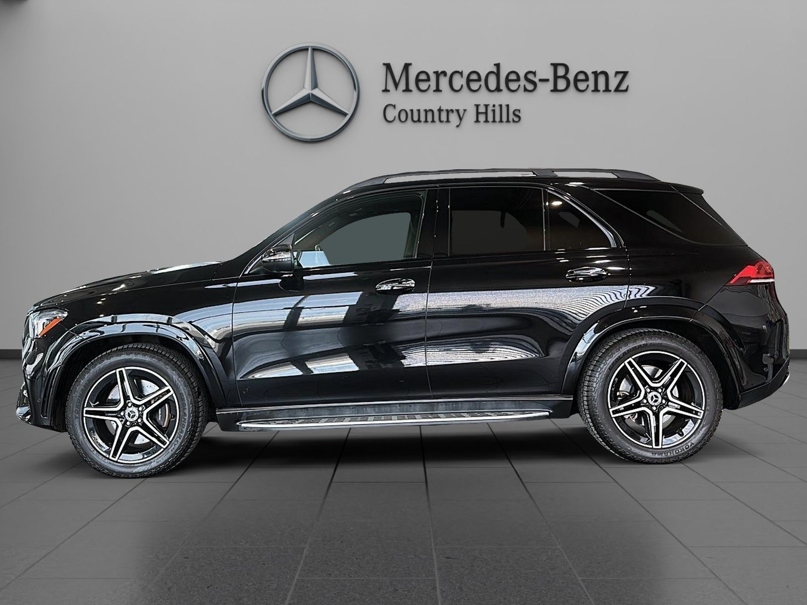 Photo 2020 Mercedes-Benz GLE350 4MATIC SUV #2