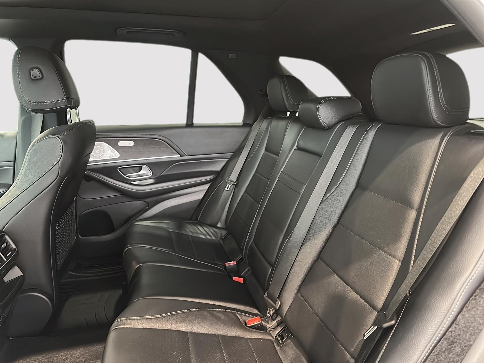 Photo 2020 Mercedes-Benz GLE350 4MATIC SUV #4