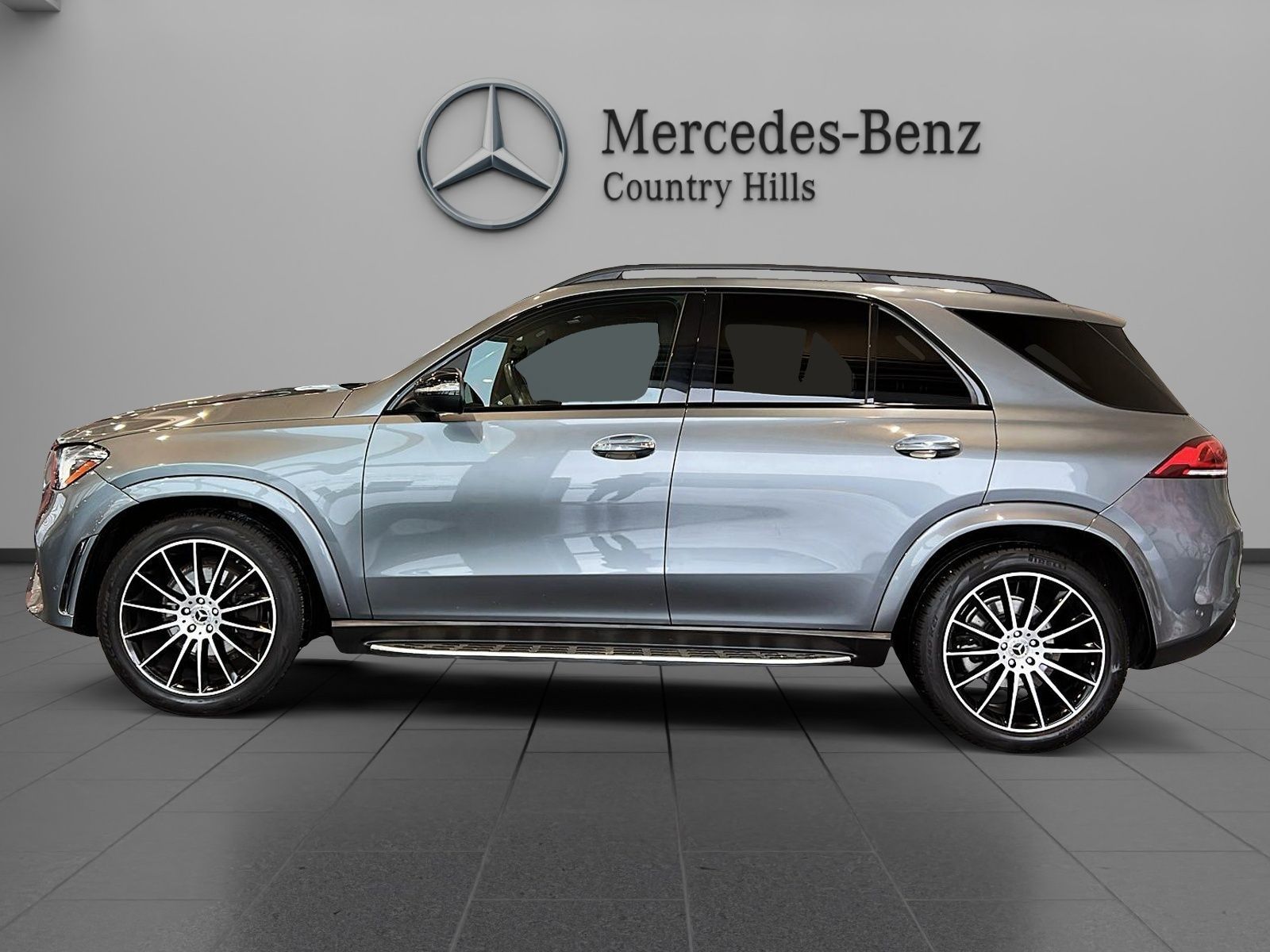 Photo 2021 Mercedes-Benz GLE350 4MATIC SUV #2
