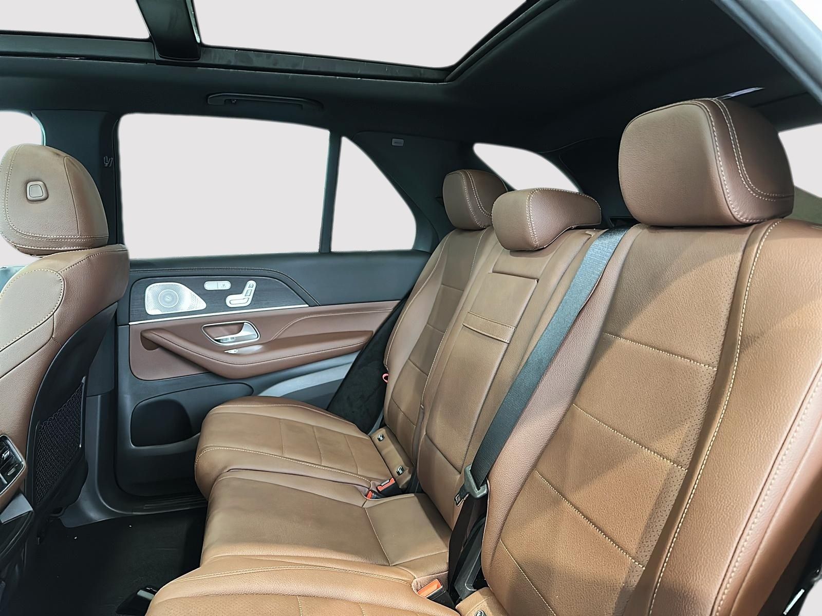 Photo 2026 Mercedes-Benz GLE350 4MATIC SUV #4
