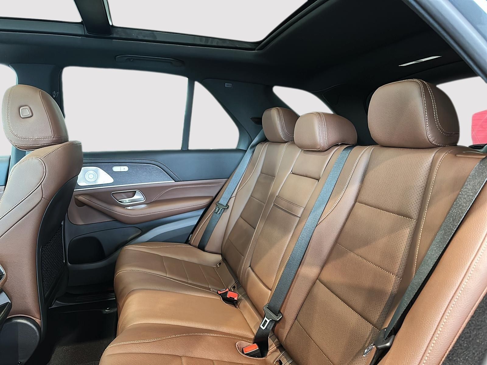 Photo 2026 Mercedes-Benz GLE350 4MATIC SUV #4