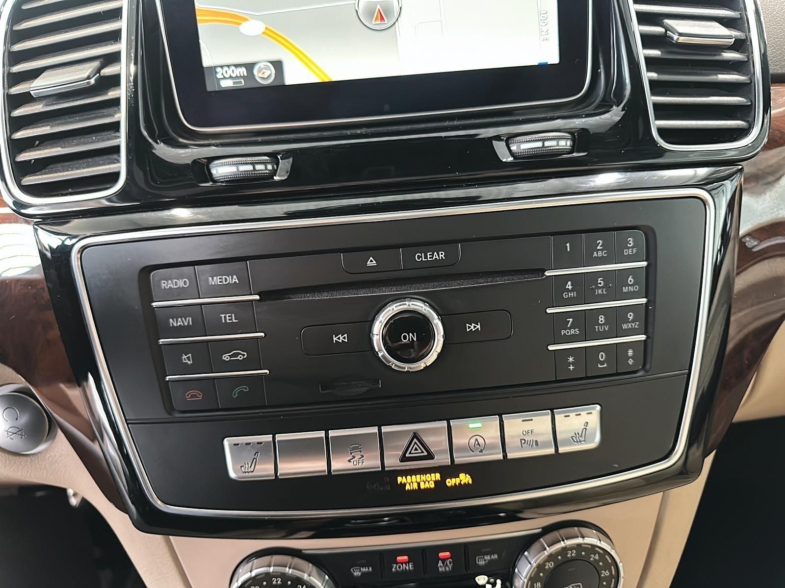 Photo 2016 Mercedes-Benz GLE400 4MATIC #8