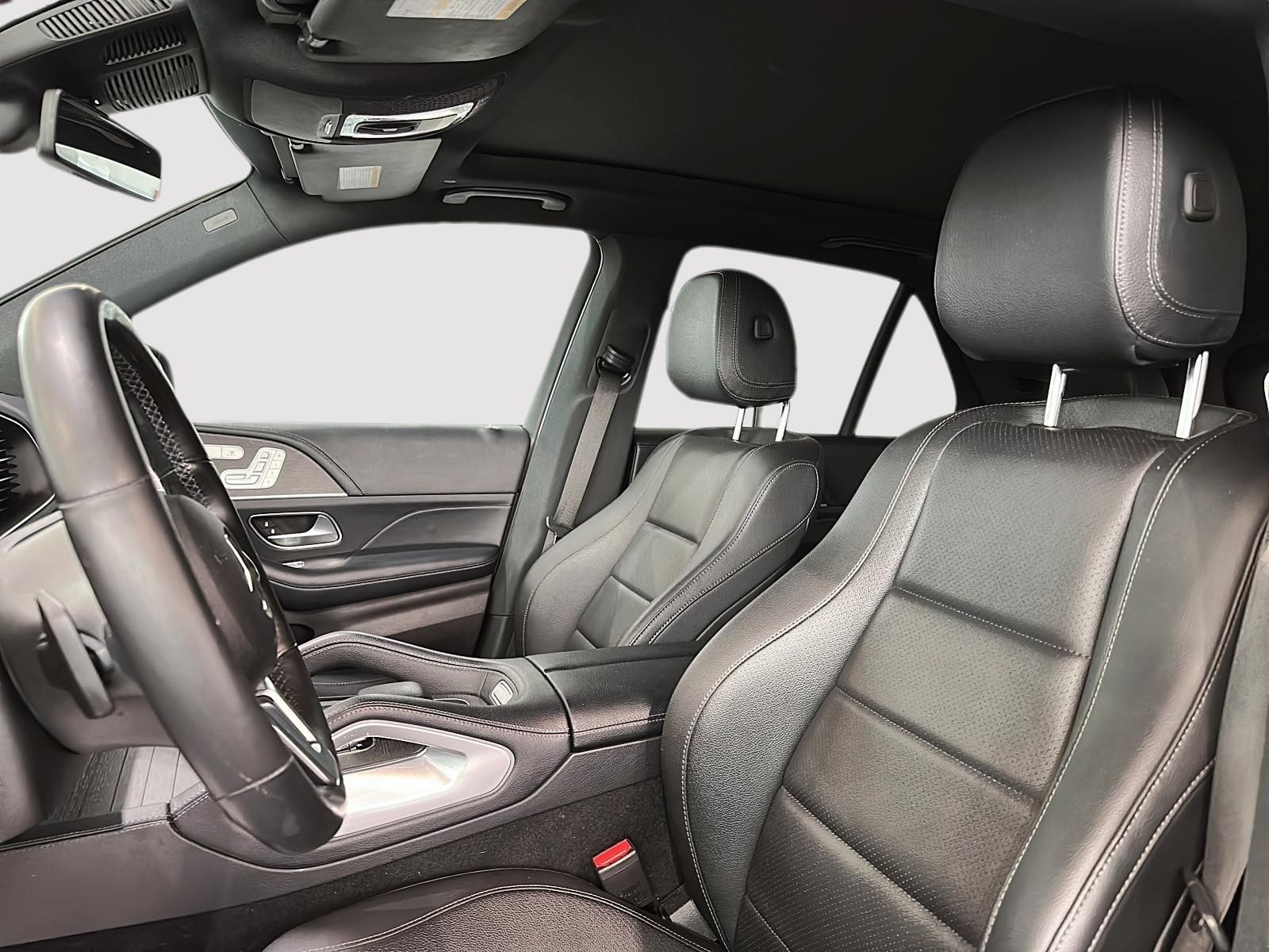 Photo 2020 Mercedes-Benz GLE450 4MATIC SUV #2