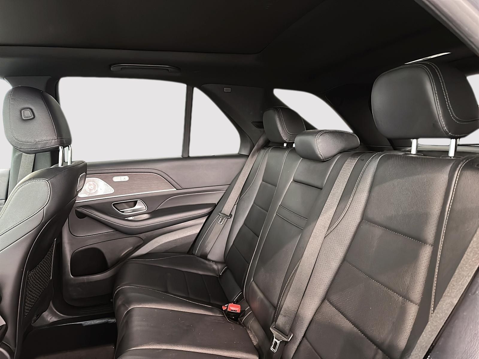 Photo 2020 Mercedes-Benz GLE450 4MATIC SUV #3