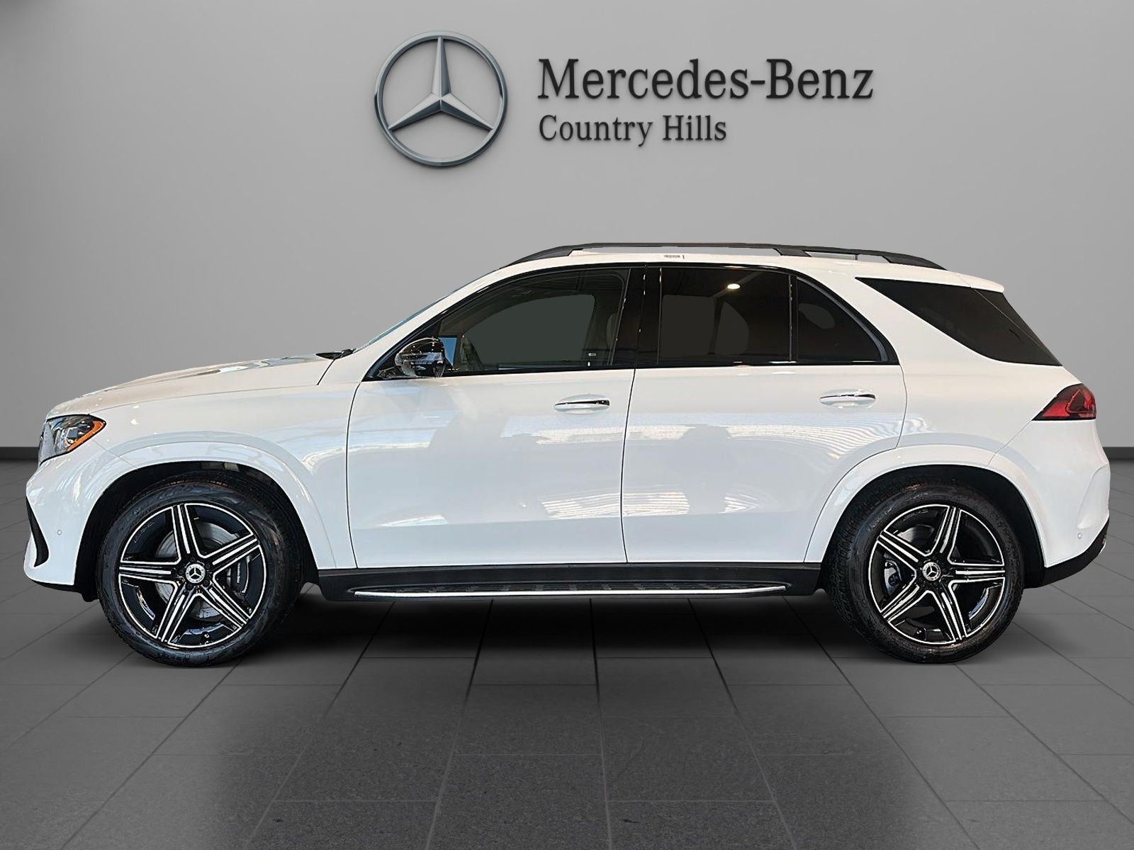 Photo 2027 Mercedes-Benz GLE 450 4MATIC SUV #2