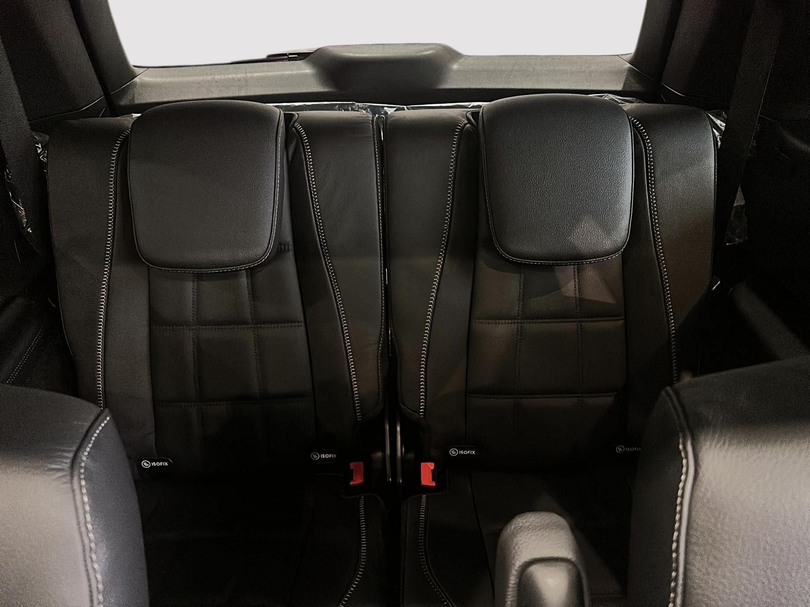 Photo 2027 Mercedes-Benz GLS 450 4MATIC SUV #5