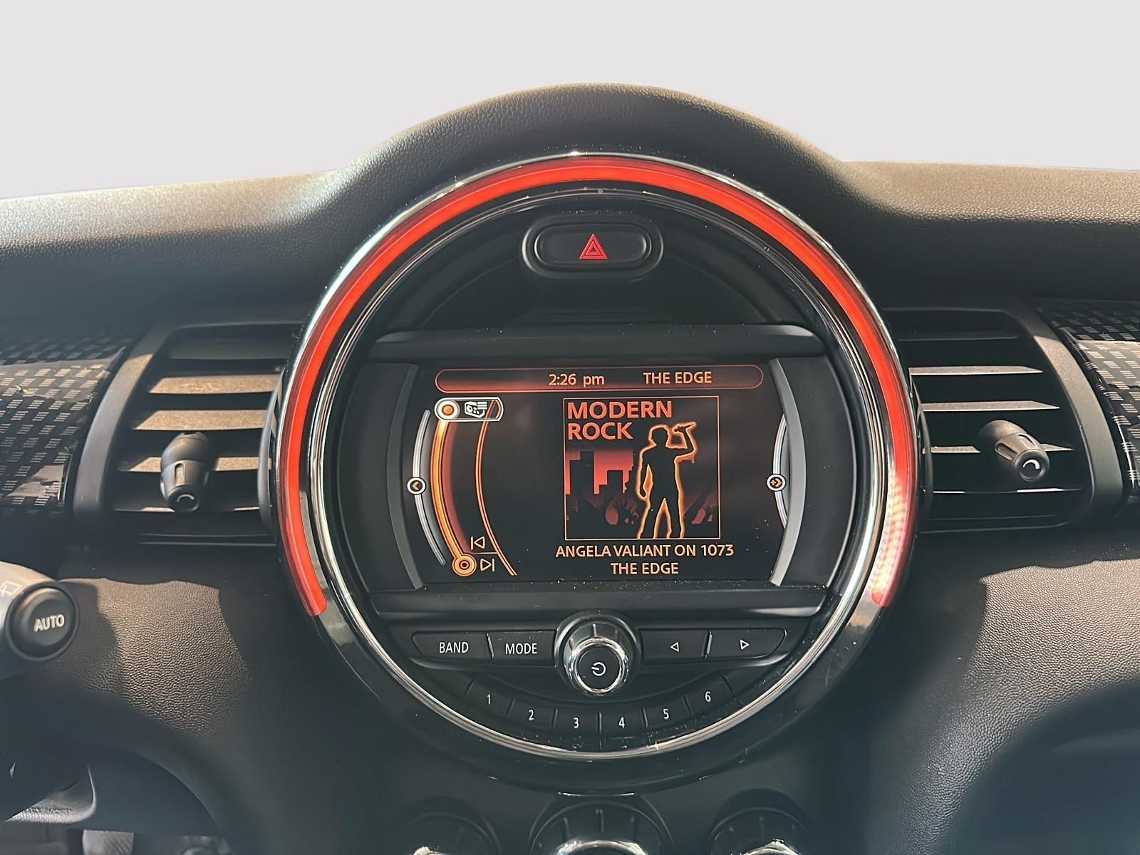 Photo 2017 MINI COOPER S 3 Door #6