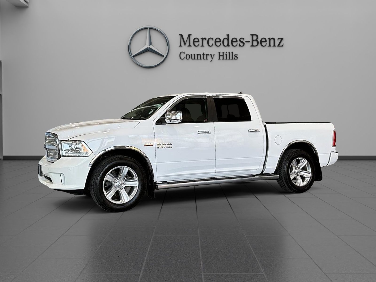2014 RAM 1500 Longhorn (140.5 WB - 5.7 Box)