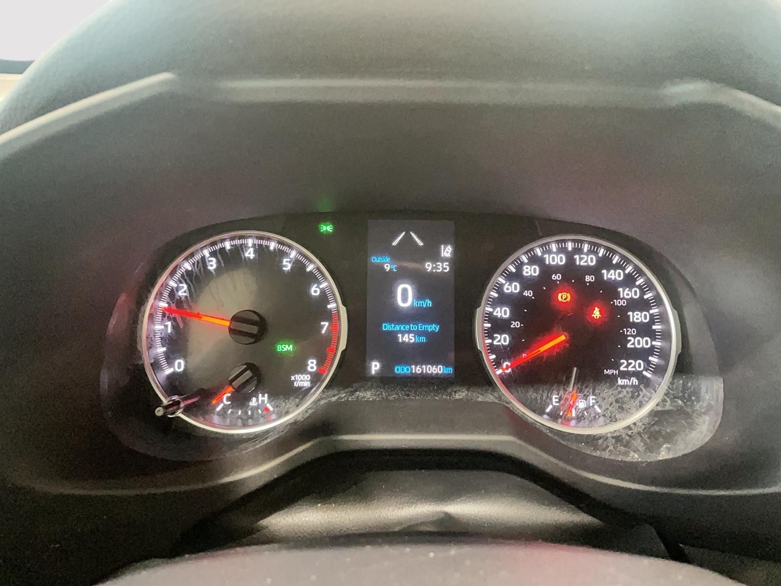 Photo 2021 Toyota RAV4 XLE AWD #7