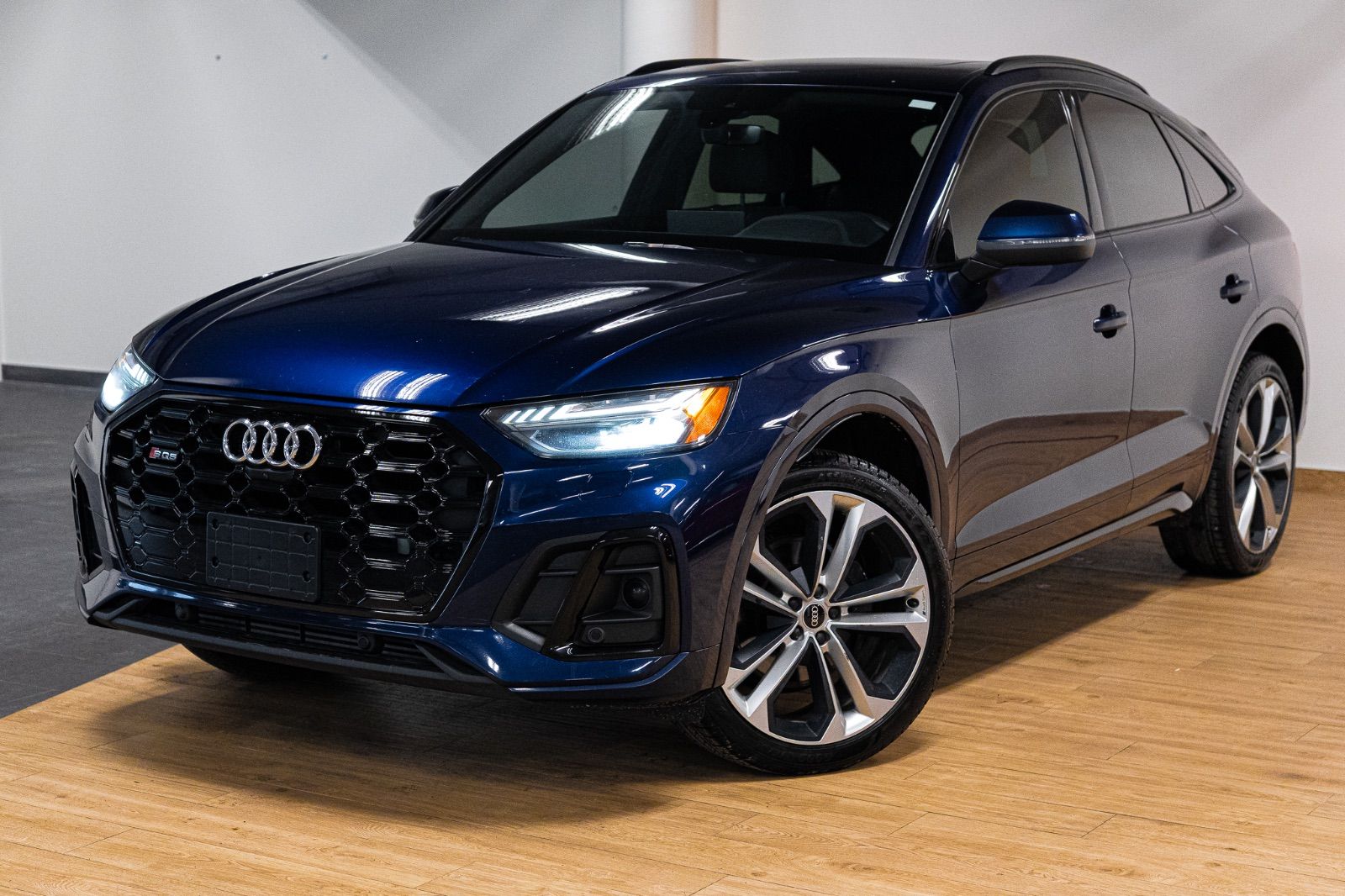 2022 Audi SQ5 ** Ultra Blue Metallic **