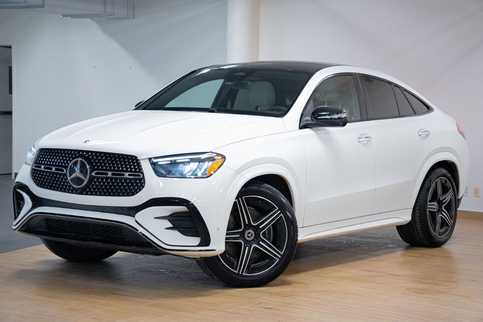 2026 Mercedes-Benz GLE ** VEHICULE PRATIQUEMENT NEUF **