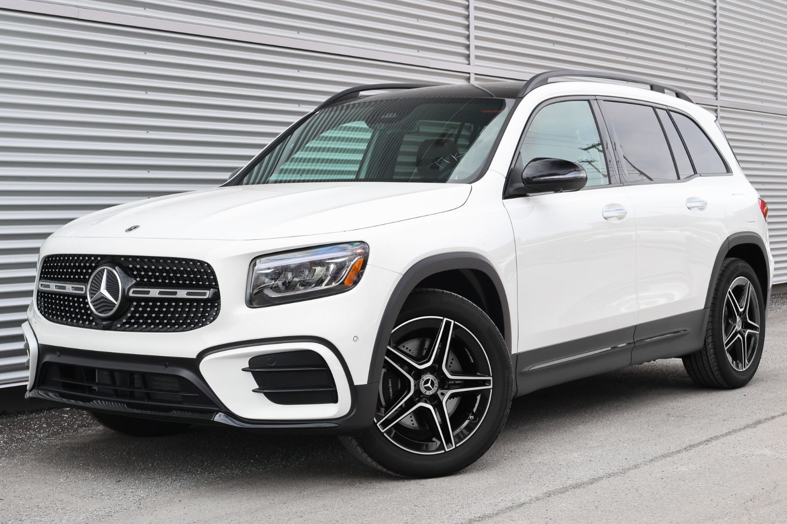 2026 Mercedes-Benz GLB 250 4MATIC SUV