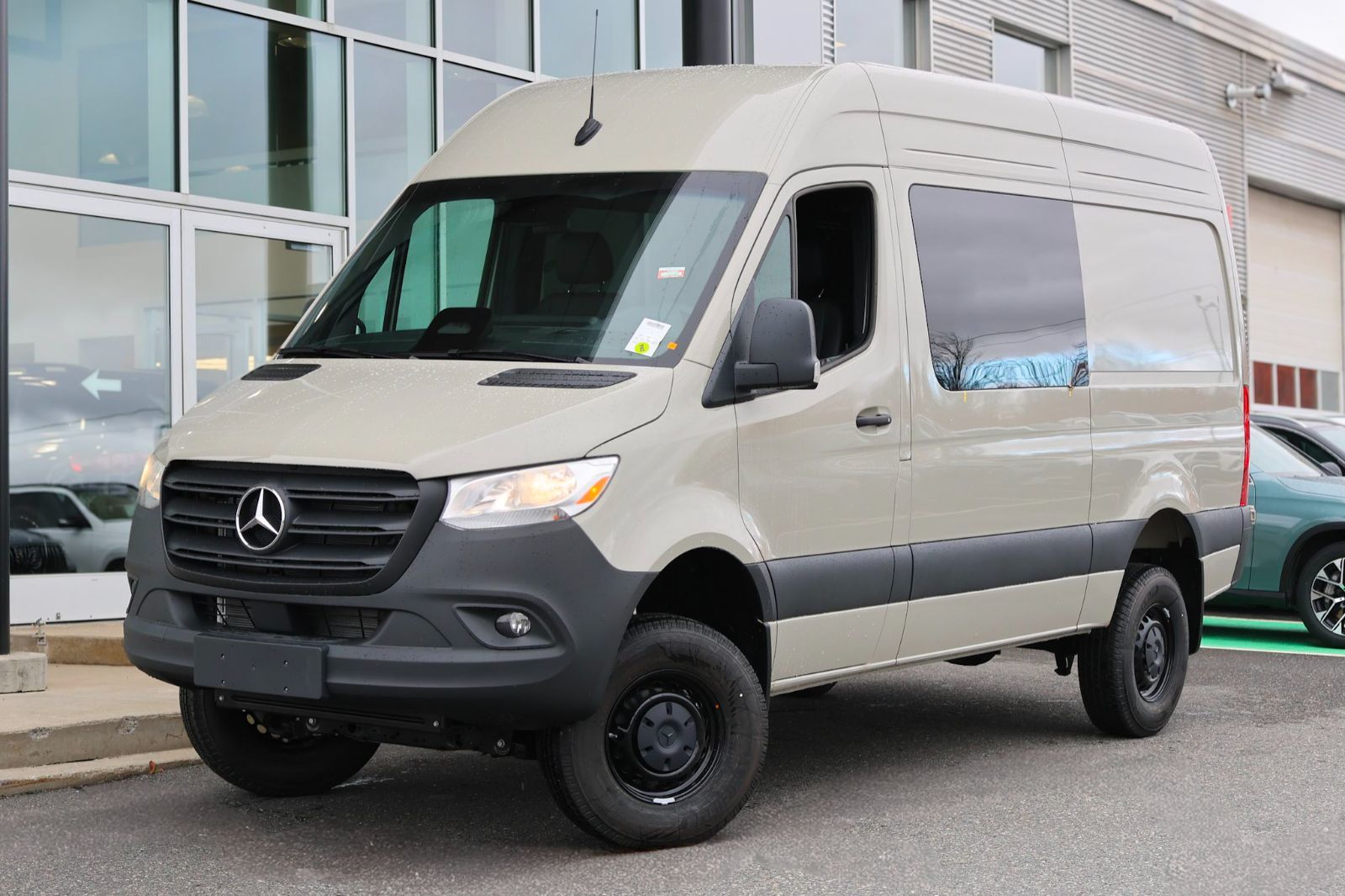 2026 Mercedes-Benz Sprinter 144 Wheelbase High Roof AWD