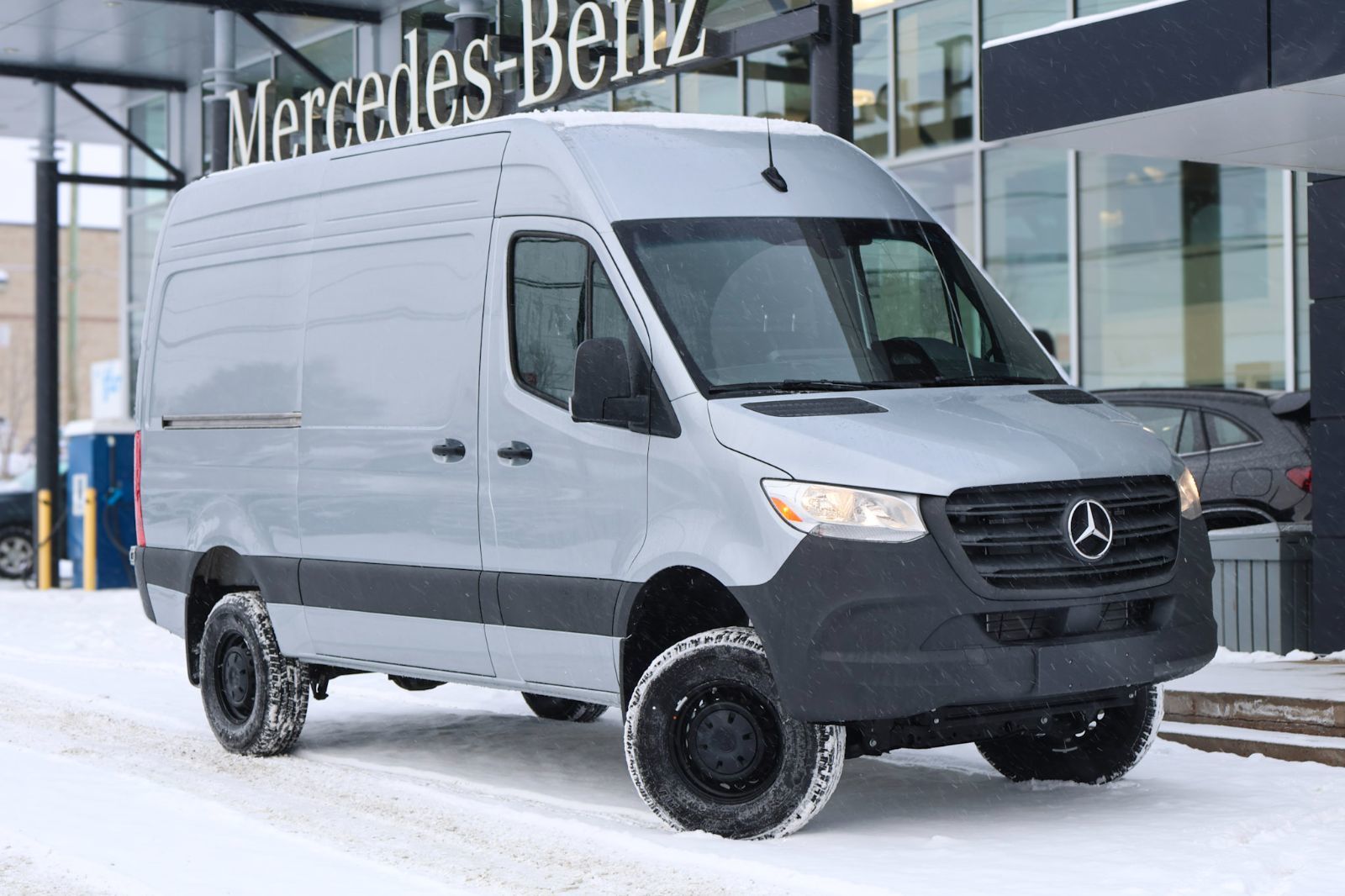 2026 Mercedes-Benz Sprinter 144 Wheelbase High Roof AWD