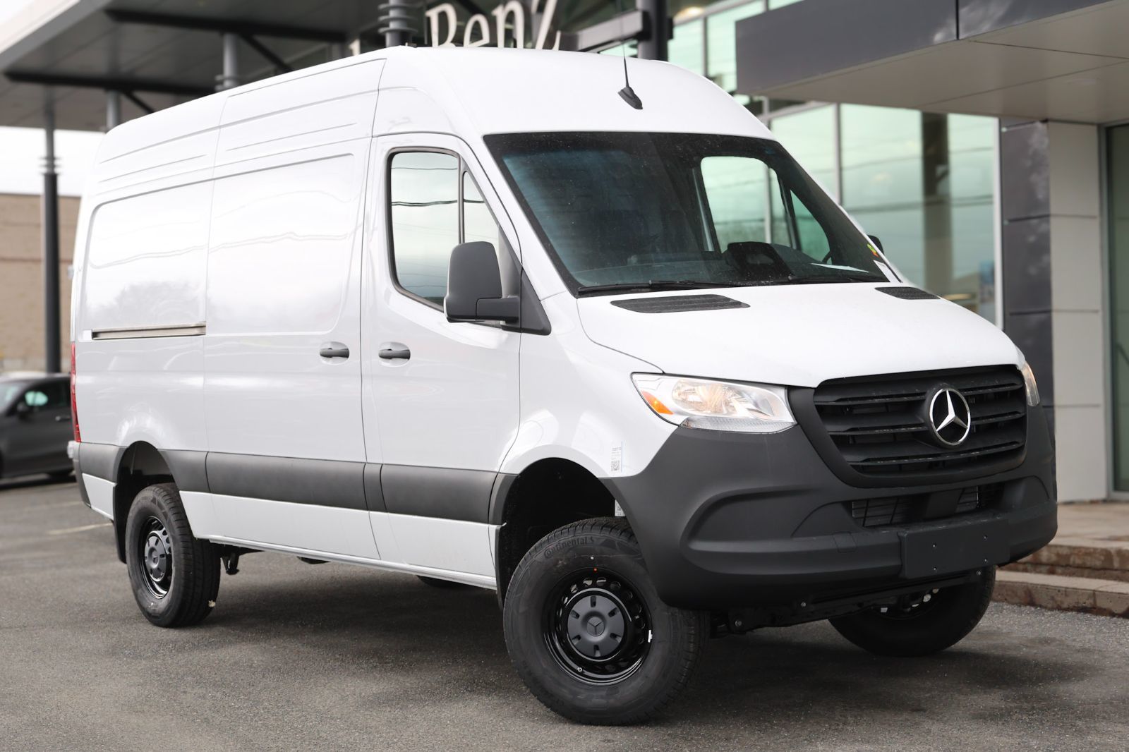 2026 Mercedes-Benz Sprinter 144 Wheelbase High Roof AWD