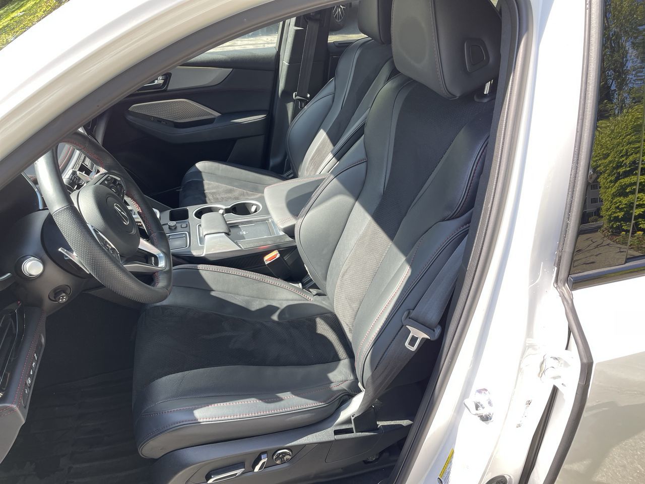 2024 Acura MDX in North Vancouver, British Columbia