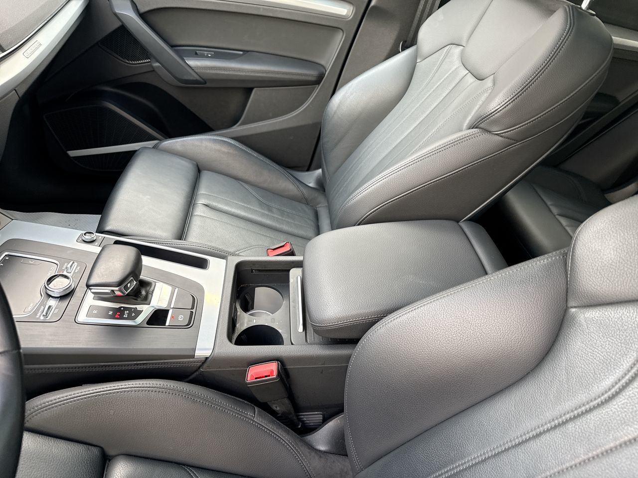 Audi Q5  2020 à North Vancouver, Colombie-Britannique