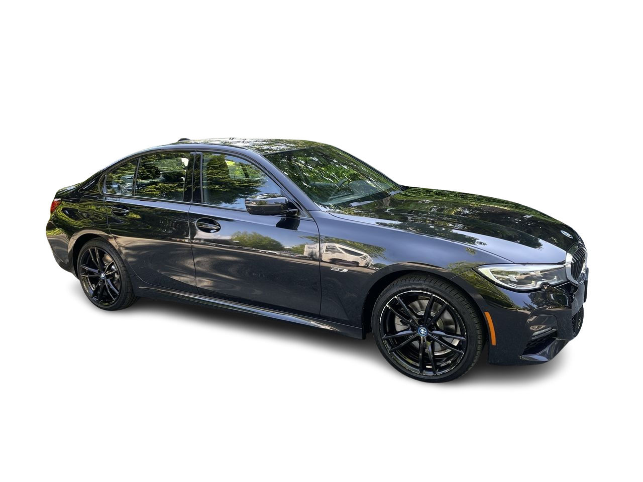2022 BMW 330e in North Vancouver, British Columbia