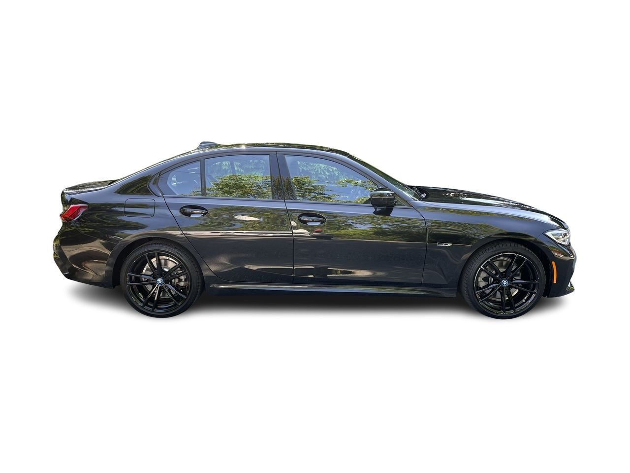 2022 BMW 330e in North Vancouver, British Columbia