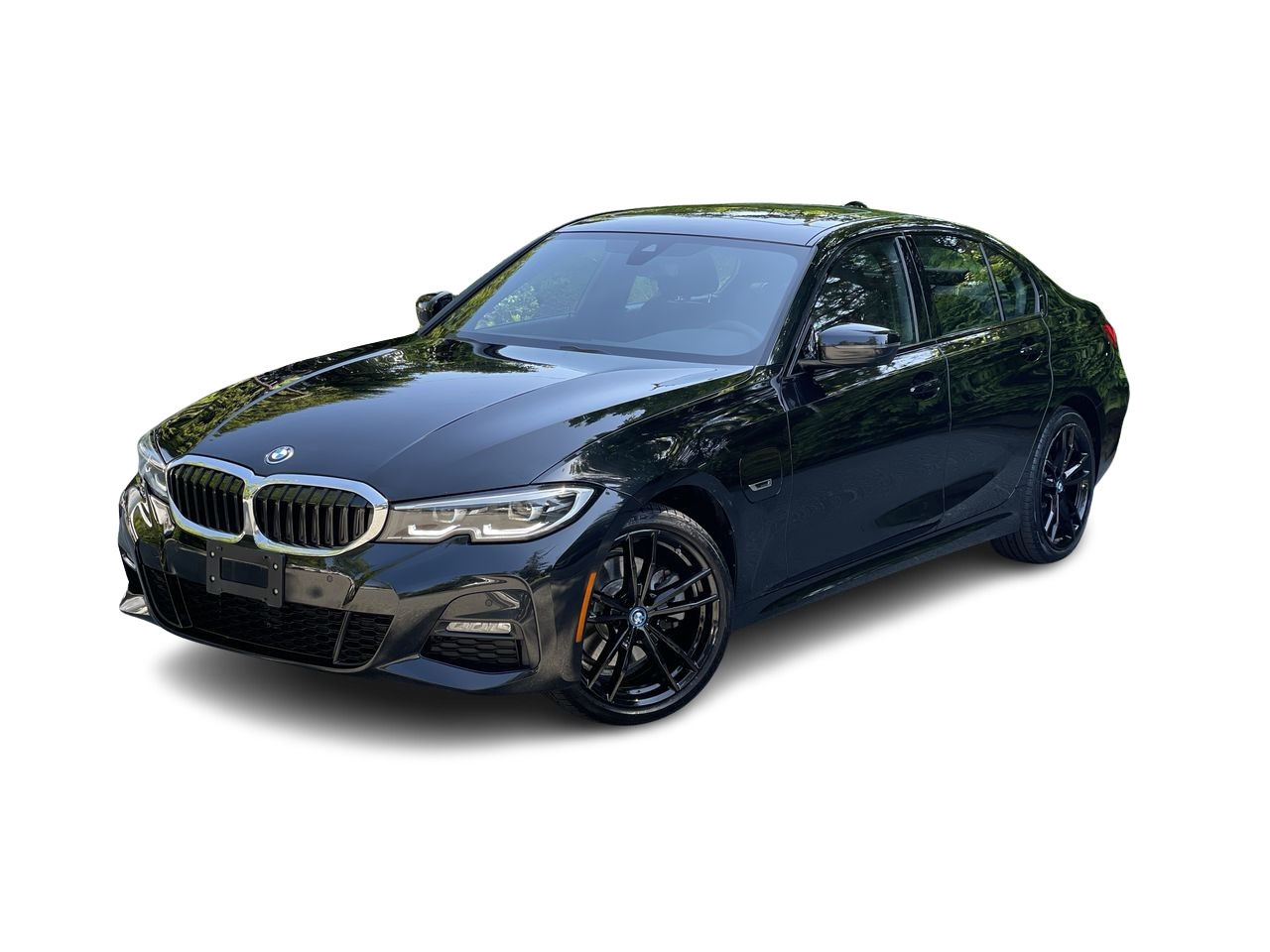 2022 BMW 330e in North Vancouver, British Columbia