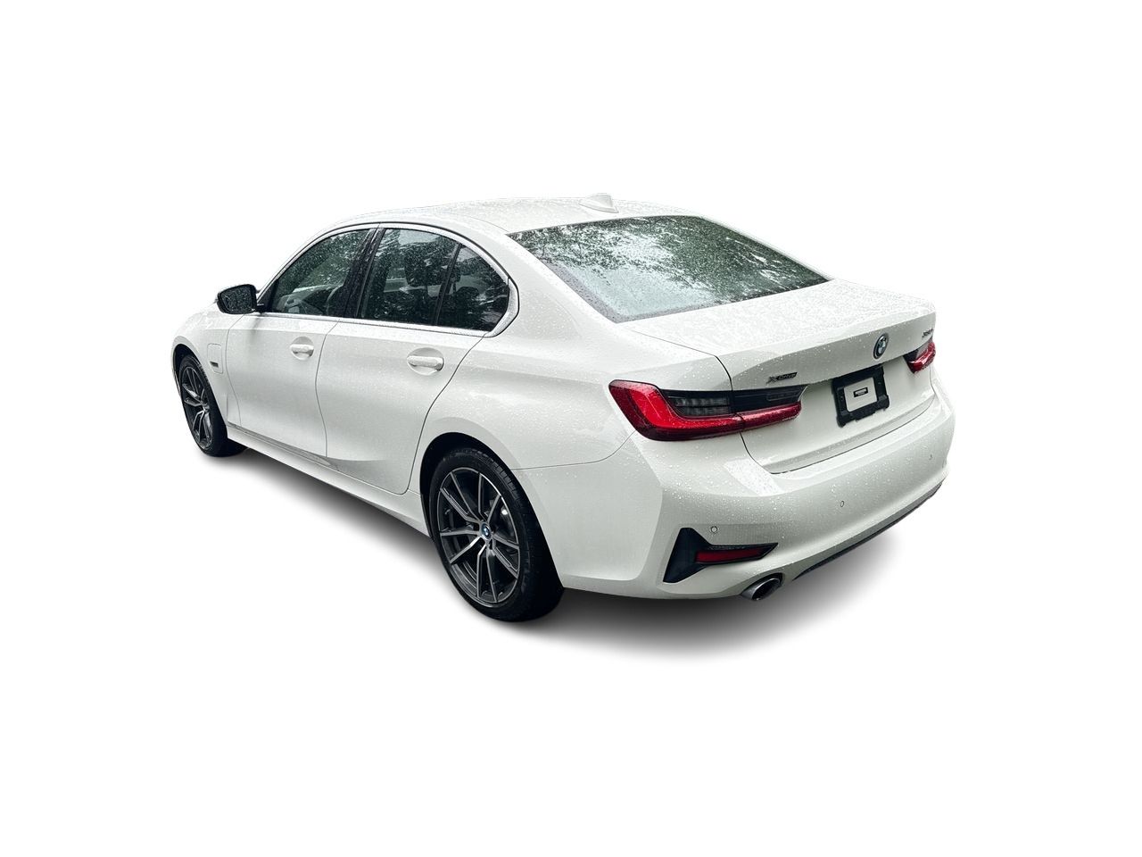 2022  330e