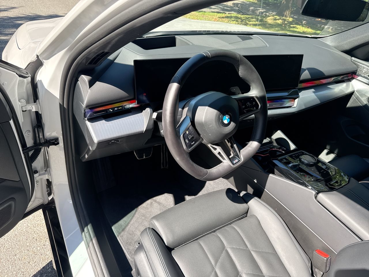 2026 BMW 530i