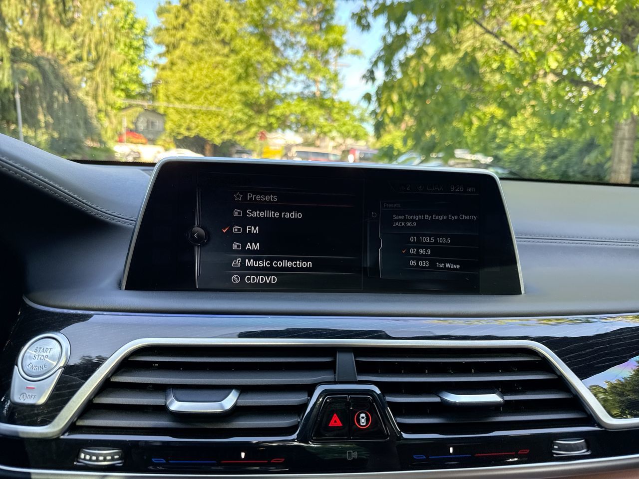 2016 BMW 750i
