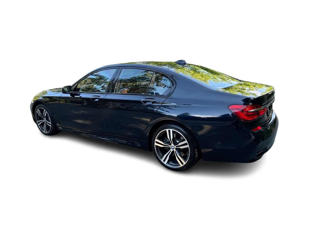 2016 BMW 750i