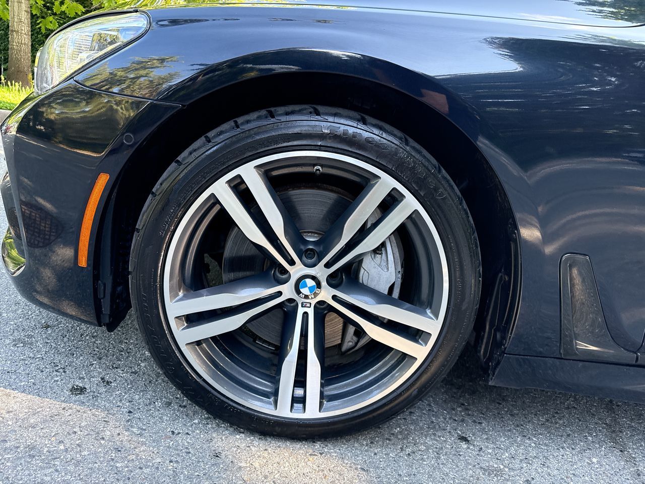 2016 BMW 750i