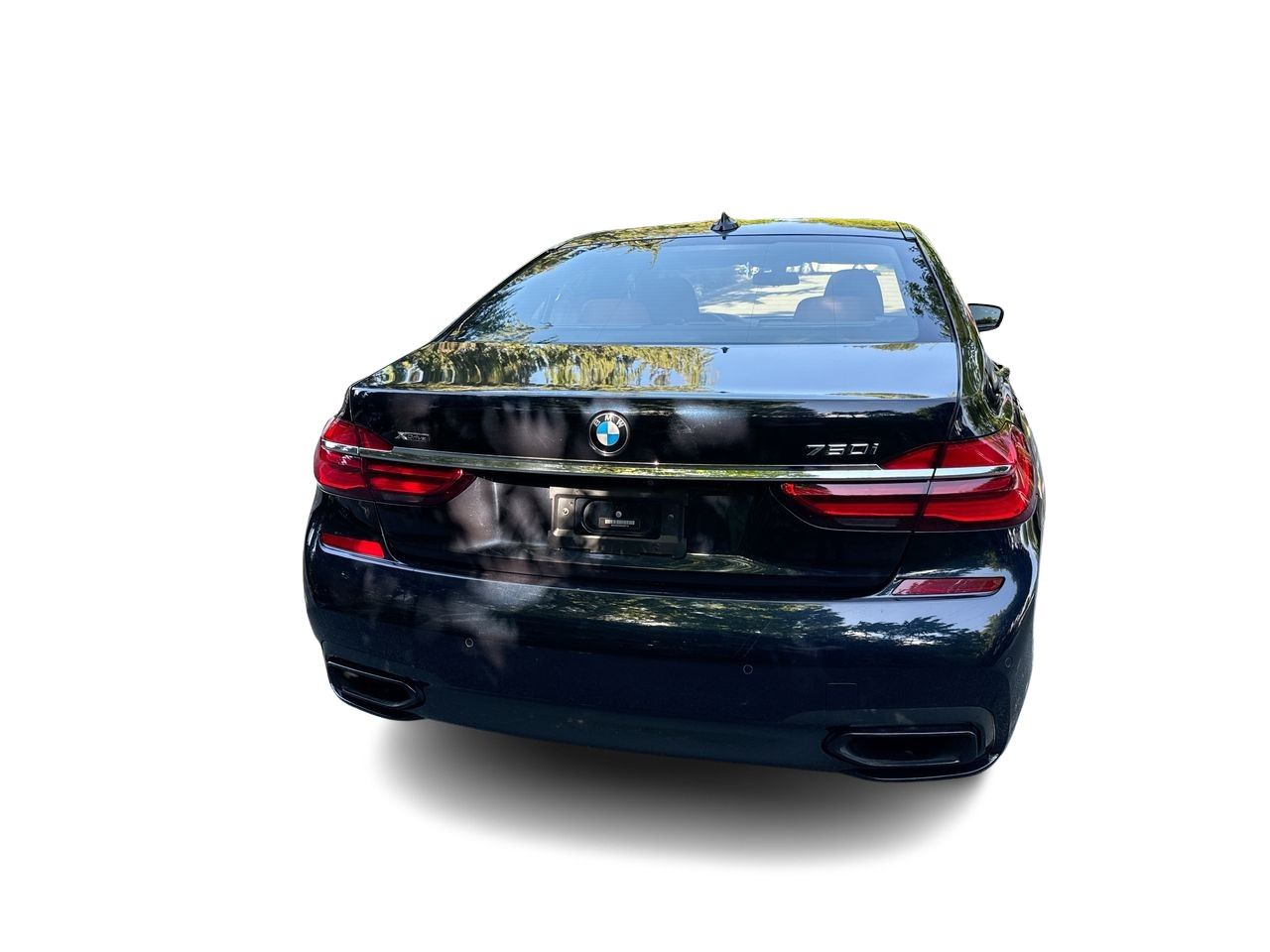 2016 BMW 750i