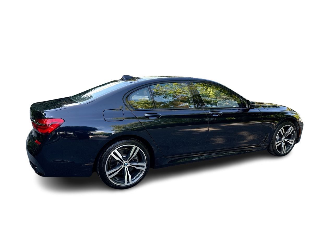 2016 BMW 750i