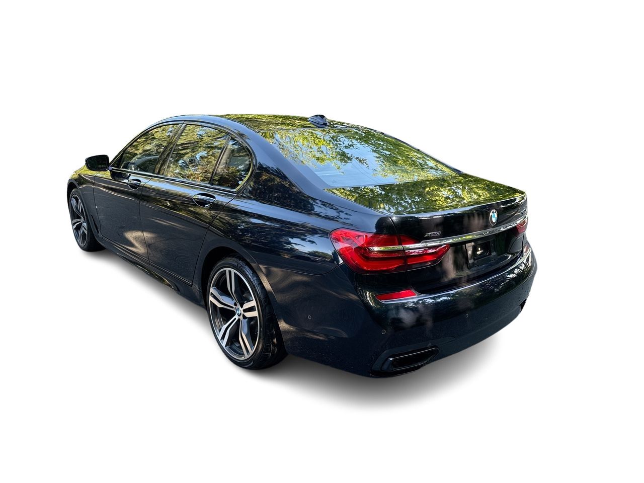2016 BMW 750i
